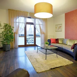Corner Apartman